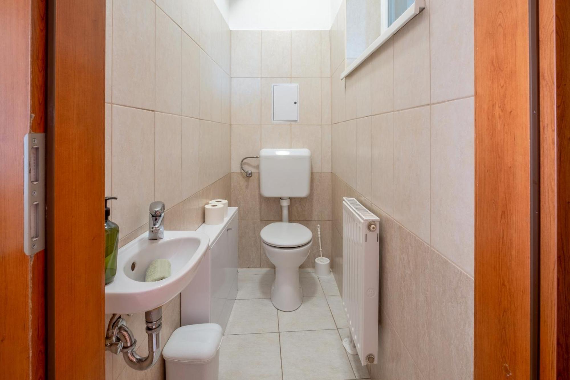 Myflat Club 218 Gold II Wellness Apartment Шиофок Экстерьер фото